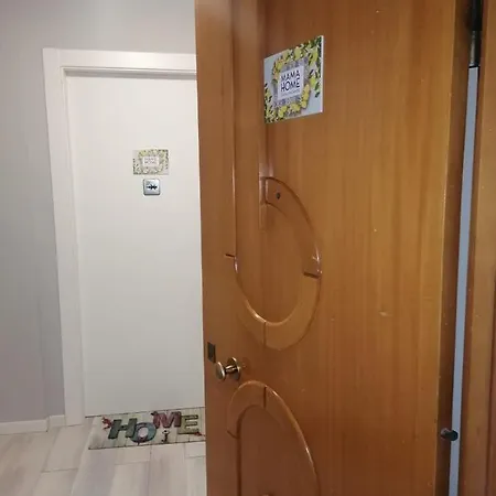 Mama Апартаменты *